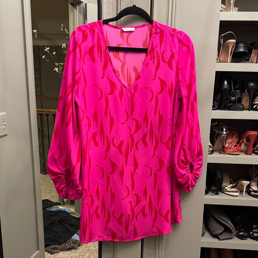 JODIFL Hot Pink and Red Printed V-Neck Mini Dress